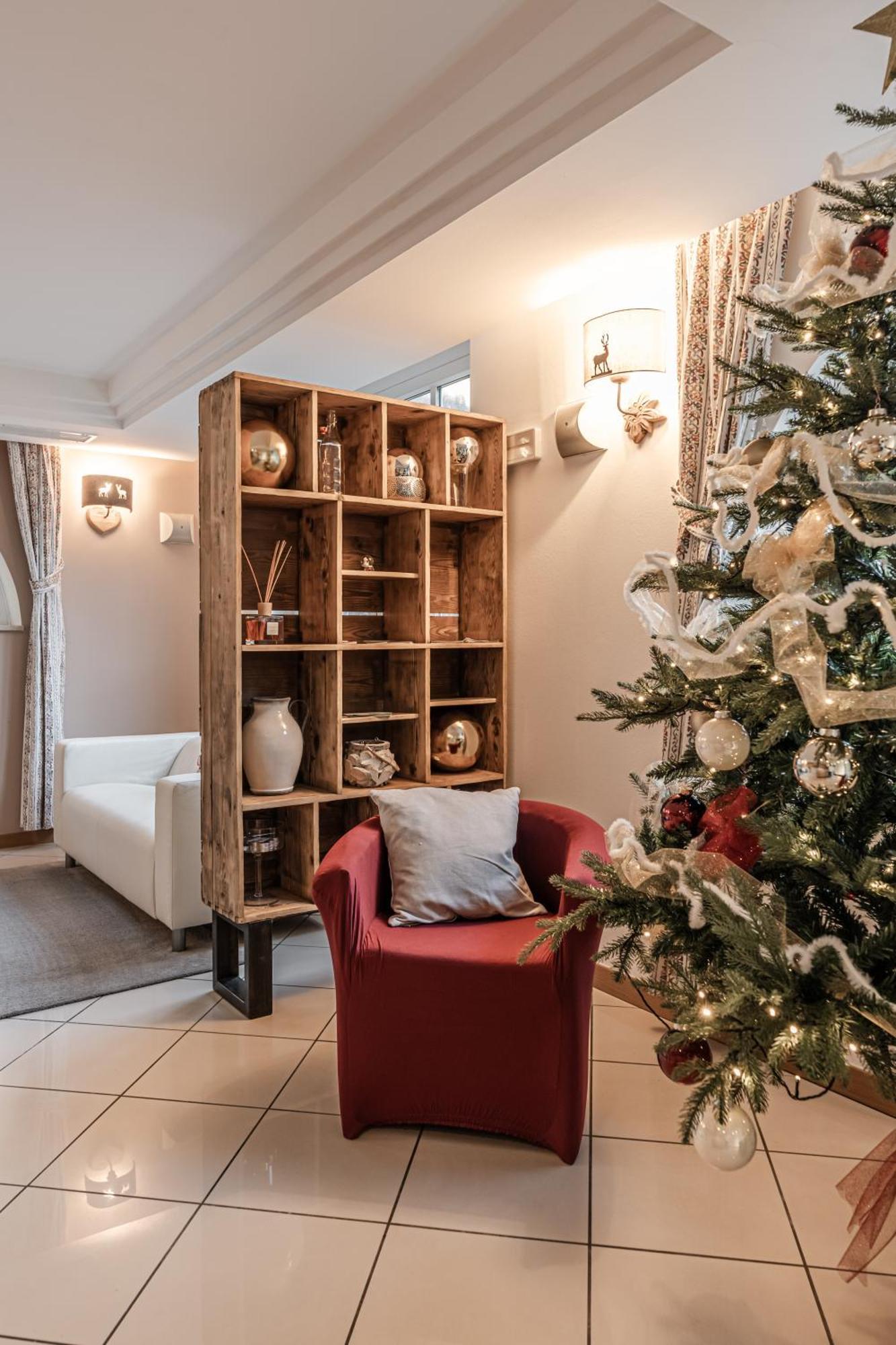 Hotel Garni Meledrio Dimaro Eksteriør billede