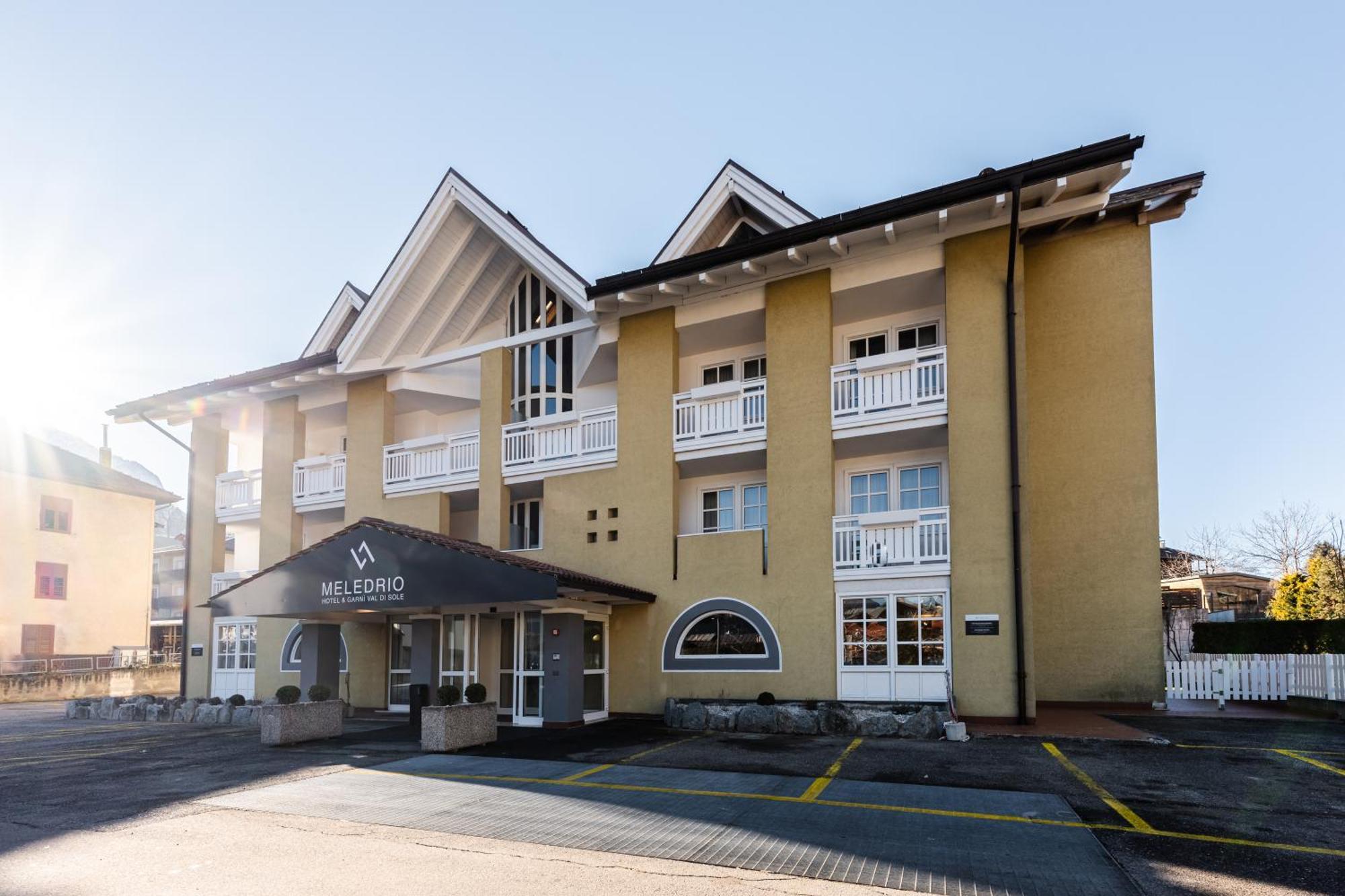 Hotel Garni Meledrio Dimaro Eksteriør billede