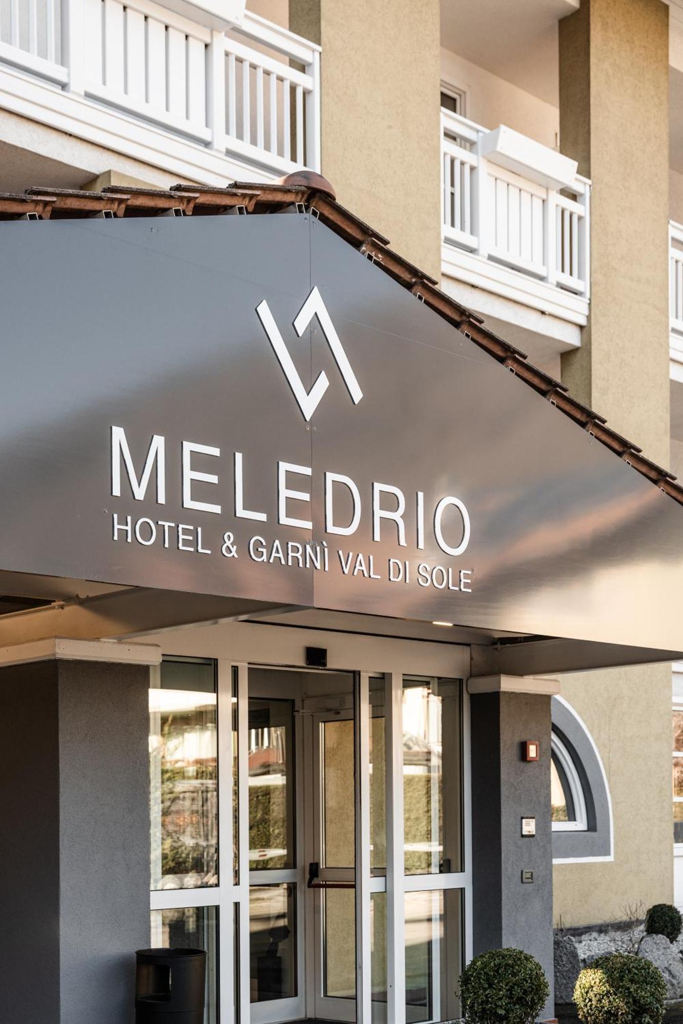 Hotel Garni Meledrio Dimaro Eksteriør billede