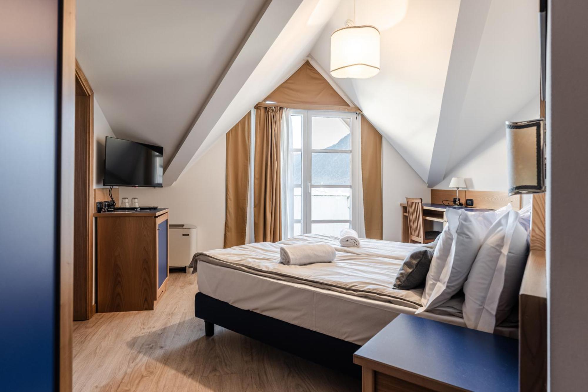 Hotel Garni Meledrio Dimaro Eksteriør billede