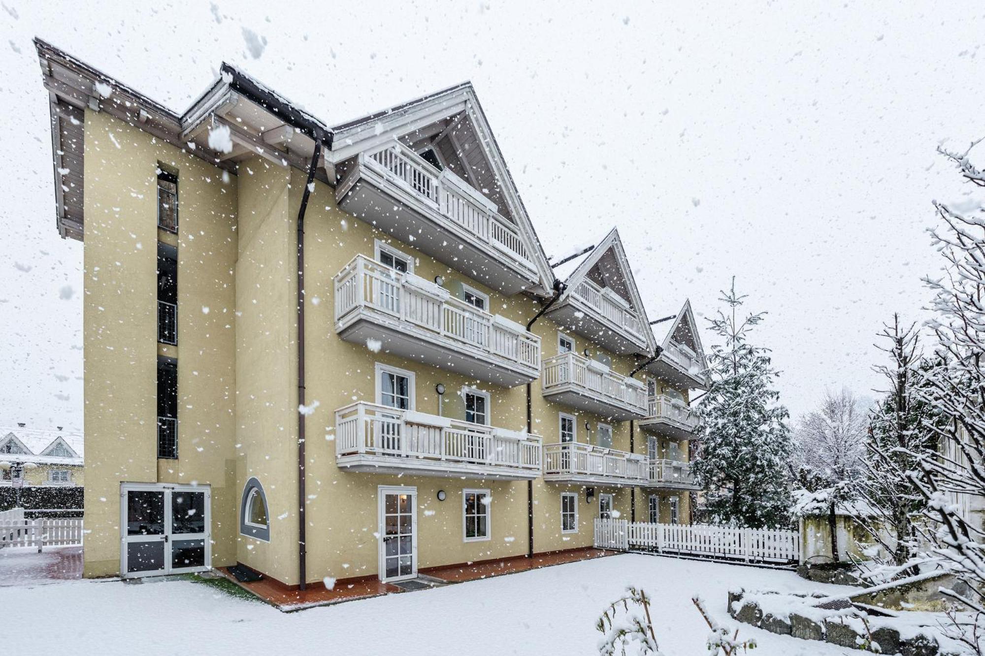 Hotel Garni Meledrio Dimaro Eksteriør billede